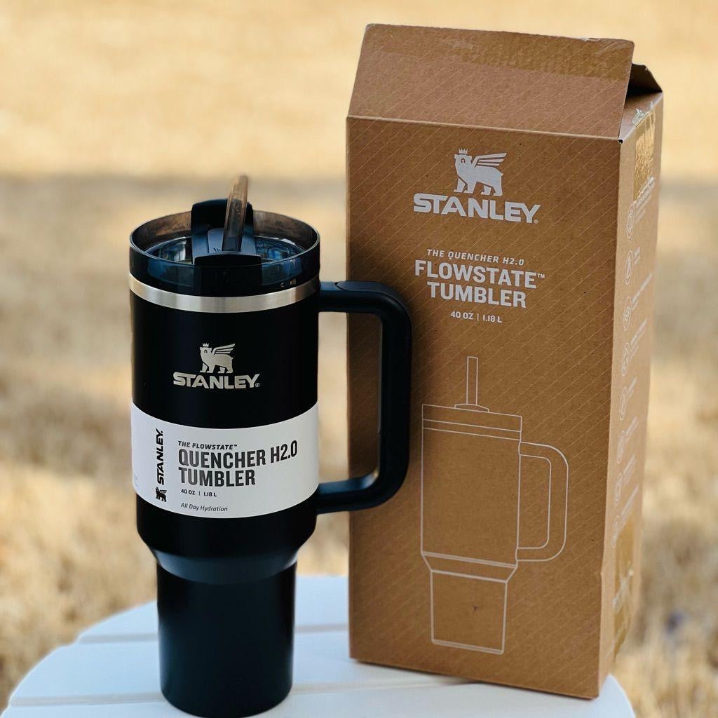 UAE Stock Stanley Quencher H2.0 FlowState Tumbler - Black
