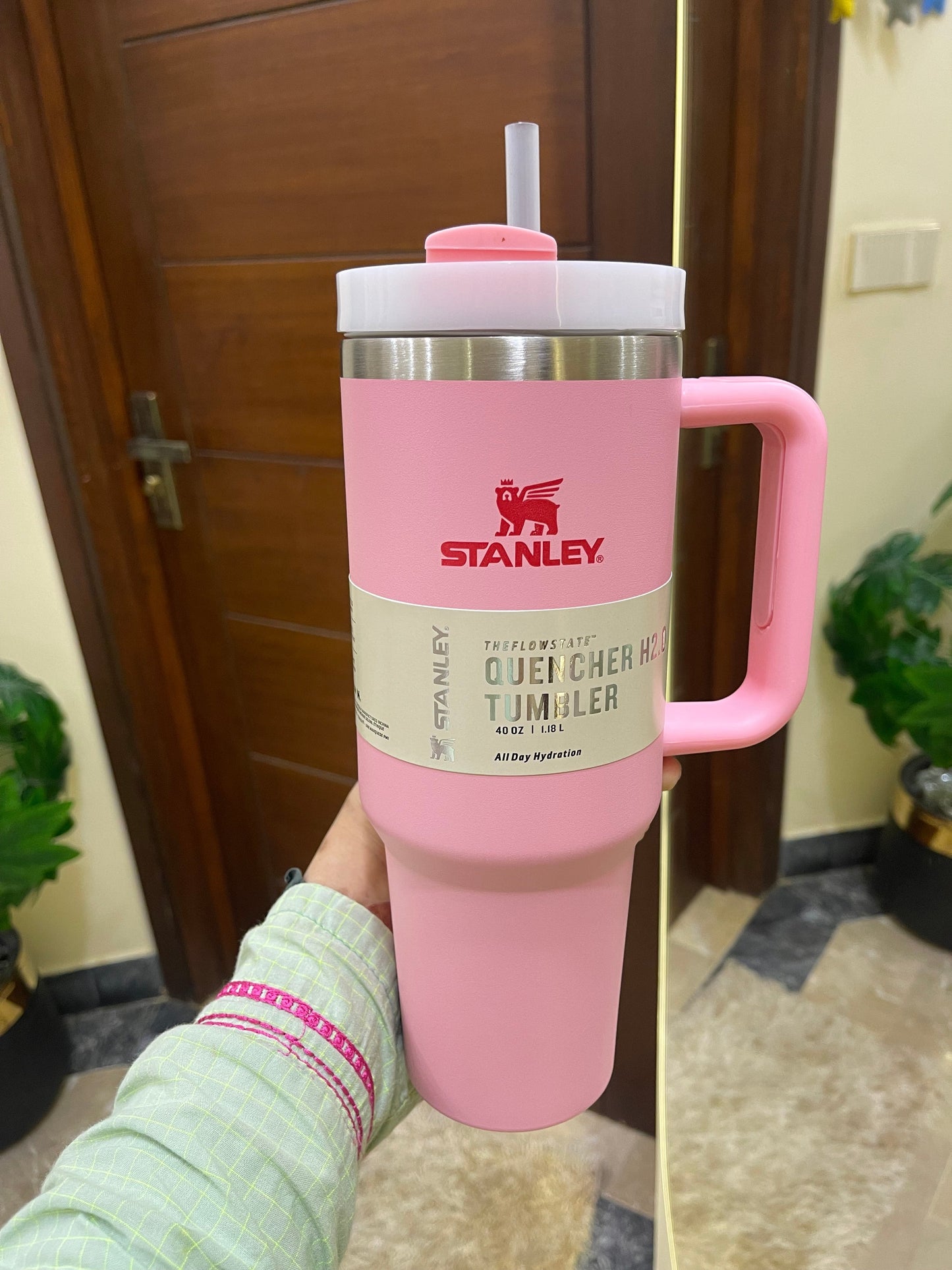 UAE Stock Stanley Quencher H2.0 FlowState Tumbler - Light pink