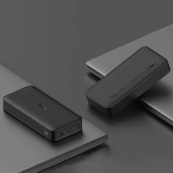 Redmi 20,000 mAh Fast Charging Powerbank - Black