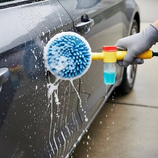 360° Rotating Car Washing Brush